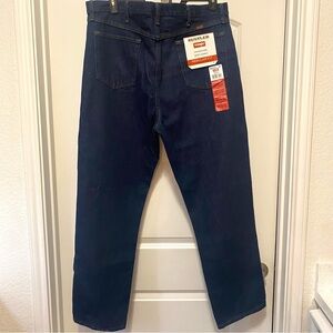 Wrangler Men's Dark Blue Relaxed Jeans